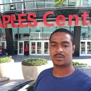 Meet your Posher, Julian